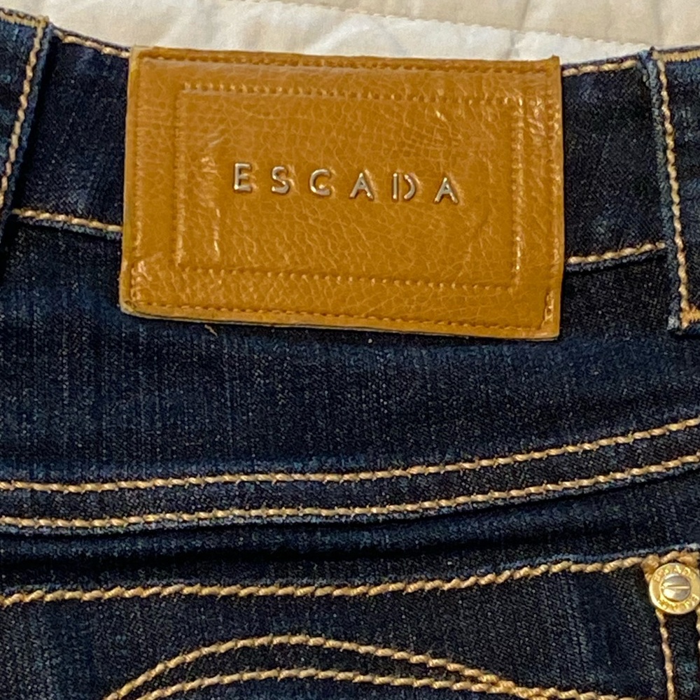 NWT ESCADA Flare Leg Jeans!!